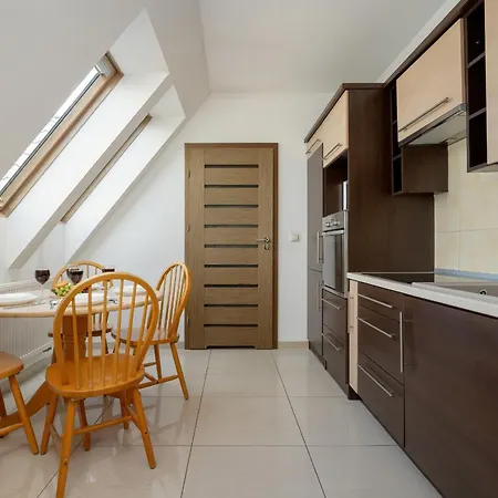 Appartement Z Parkingiem Blisko Gubalowki W Zakopanem By Renters *